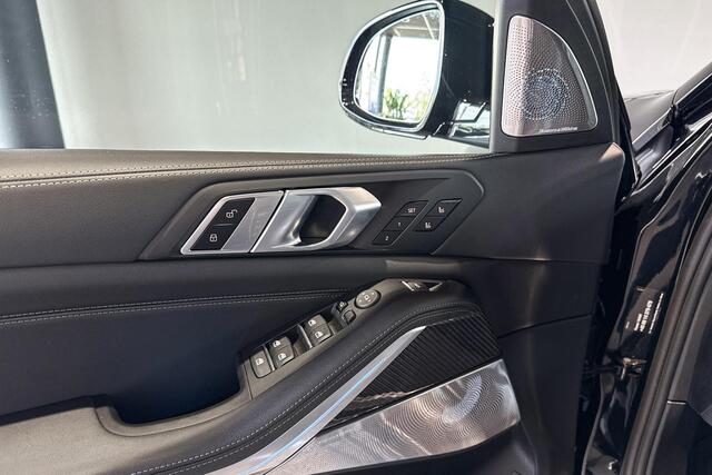 BMW X5 xDrive50e | M Sport Pro | Glazen Panoramadak | Bowers & Wilkins | Comfort Access | Iconic Glow | Trekhaak |