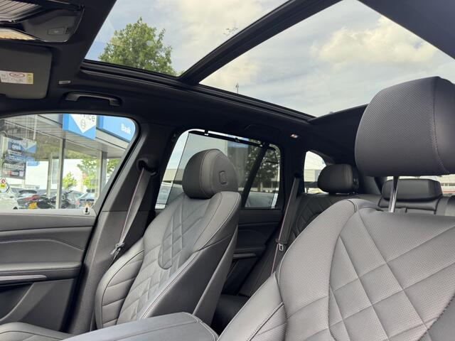 BMW X5 xDrive50e | Luchtvering | Panoramadak | Trekhaak | Harman/Kardon