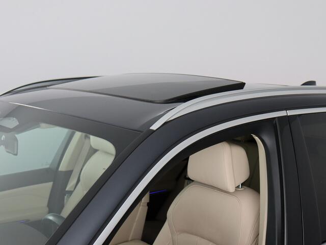 BMW X5 xDrive40i High Executive (NL-Auto / Skylounge / Luchtvering / 4Wiel sturing / 3D Camera / Stoelverw. + Koeling / Softclose / H&K / Vol!)