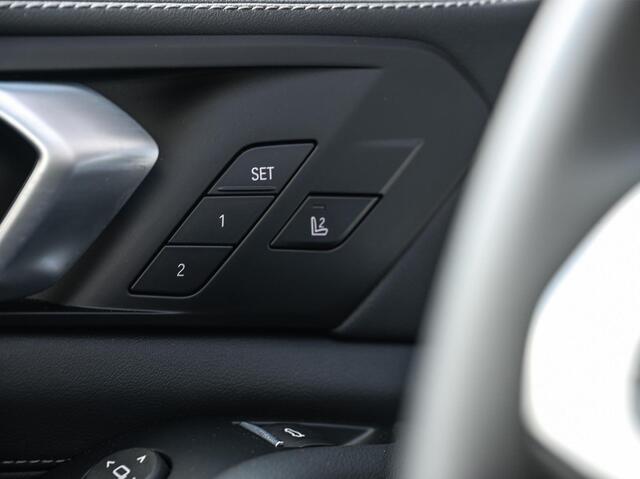 BMW X5 xDrive50e M-Sport | Panoramadak | Active Cruise | Harman/Kardon | Head-Up | 360 Camera | Ambiance Interieur | Memory Seats | Luchtvering | Stoel Verwarming V+A