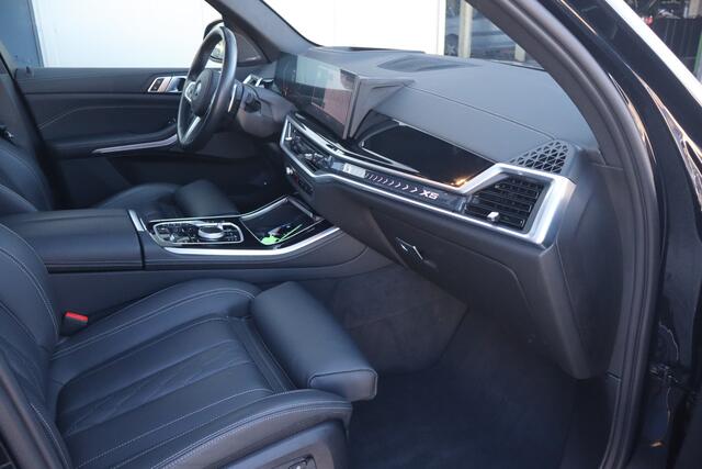 BMW X5 xDrive50e M-Sport Individual Leder I Carbon Schwarz