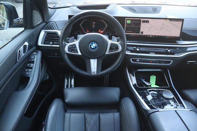 BMW X5 xDrive50e M-Sport Individual Leder I Carbon Schwarz