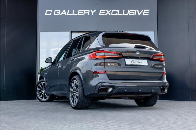 BMW X5 xDrive45e Executive - M Sport | Panorama | Kuipstoelen | Stoelkoeling & Massage | 360 Camera | HUD