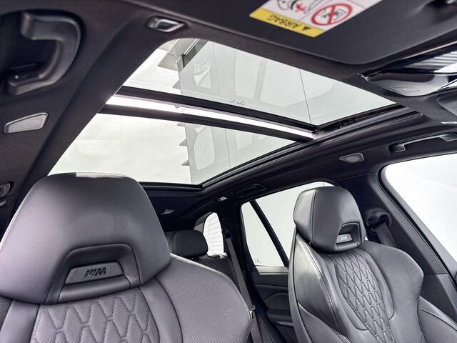 BMW X5 xDrive45e High Executive M-Sport van internet gehaald ivm schade 21-7, staat bij Autoschade Amersfoort. Info Pieter 22 Inch / Glazen Schuifdak / Bowers & Wilkins / Comfort Acces / Shadow Line koplampen / Getinte ramen Achter / Stoelventilatie / Stoel verwarming Voor + Achter / Driving Prof / Parking Prof / Head Up Display
