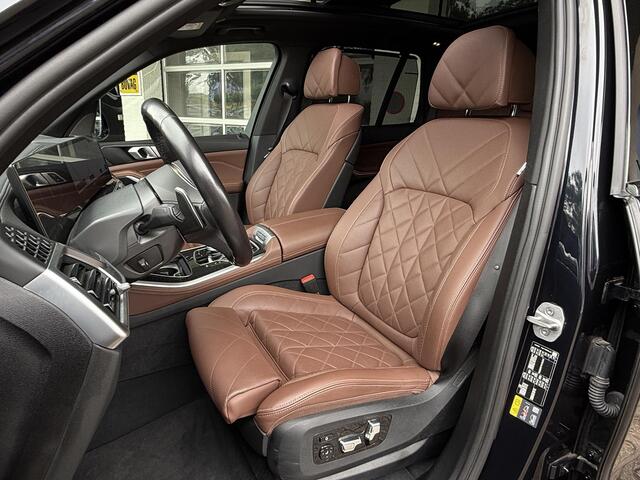 BMW X5 xDrive50e M SPORT | PANORAMA | HARMAN KARDON | DRIVING ASS. PROFF | TREKHAAK | COMFORT STOELEN |