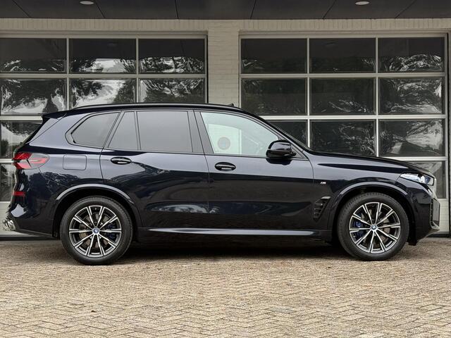 BMW X5 xDrive50e M SPORT | PANORAMA | HARMAN KARDON | DRIVING ASS. PROFF | TREKHAAK | COMFORT STOELEN |