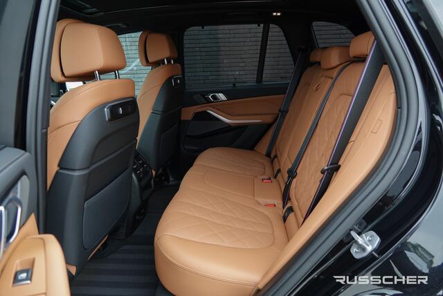 BMW X5 xDrive50e 490Pk X-Drive | M-Sport Pro | Shadowline | Luchtvering | Panoramadak | 360° Camera | Harman-Kardon | Head Up Display | Trekhaak | 22''