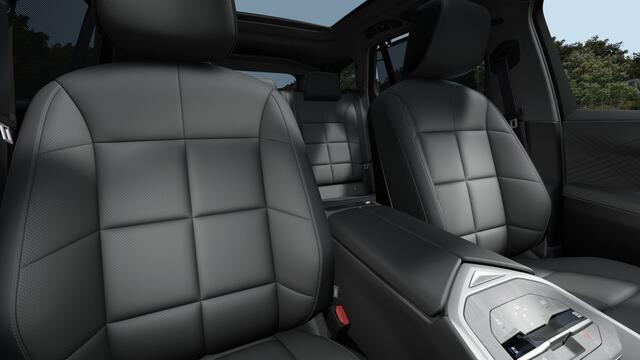 BMW X5 40 xDrive M Sport Automaat / Panoramadak / Trekhaak / Bowers & Wilkins / 3D Head-Up / Multifunctionele stoelen / Parking Assistant Professional