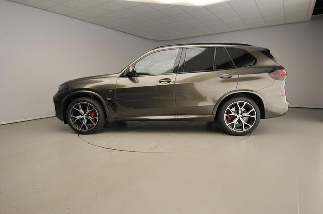 BMW X5 xDrive40d | M Sportpakket Pro | Innovation Pack | Travel Pack | Comfort Pack