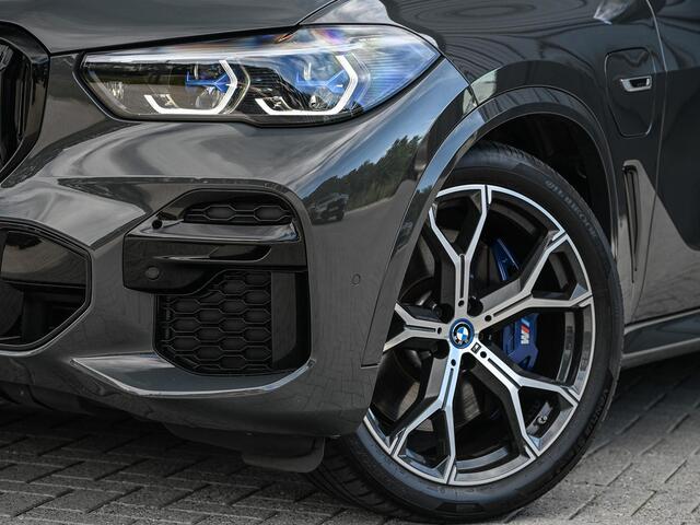 BMW X5 xDrive45e High Executive M-Sport | Panoramadak | 360 Camera | Active Cruise | HUD | Harman/Kardon | Stoelventilatie | Stoelverwarming V+A | Luchtvering | Trekhaak | Ambiance Interieur |