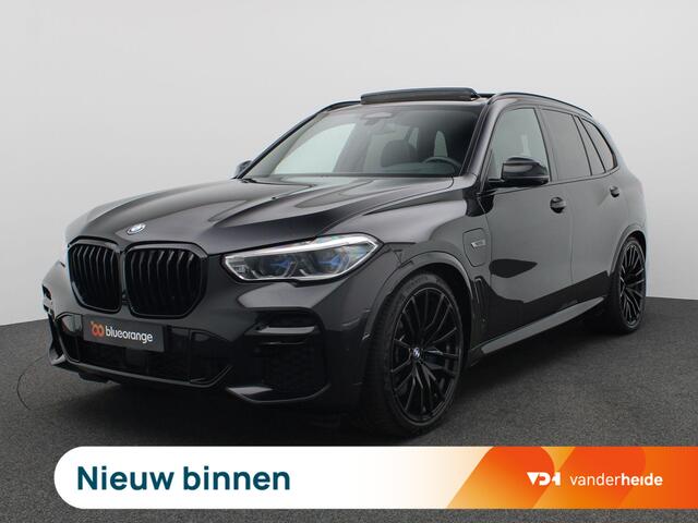 BMW X5 xDrive45e High Executive 394PK Aut. SOH 95%, M-Sport, Panoramadak, Trekhaak, Bowers & Wilkins Audio, Elektr. Achterklep, Leder, Memorystoel, Luchtvering, 22" LM Velgen