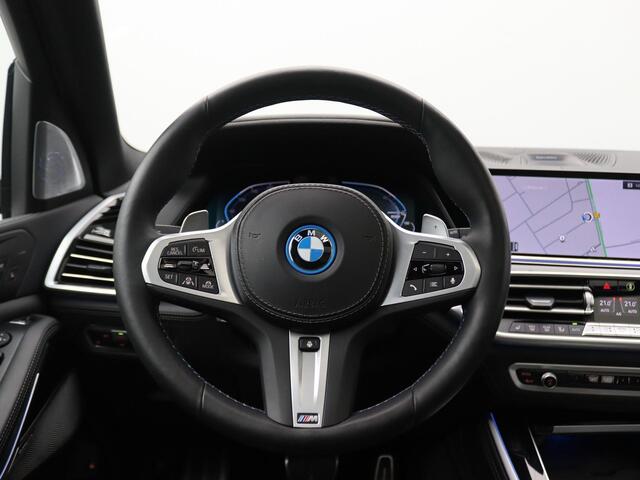 BMW X5 xDrive45e High Executive 394PK Aut. SOH 95%, M-Sport, Panoramadak, Trekhaak, Bowers & Wilkins Audio, Elektr. Achterklep, Leder, Memorystoel, Luchtvering, 22" LM Velgen