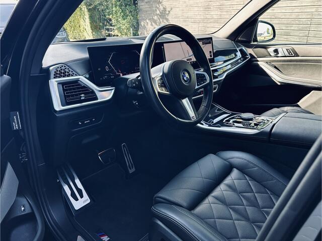 BMW X5 xDrive50e | M-Sport | Dark Label | Panodak | 22" Wielen | Luchtvering | Softclose | Harman Kardon | Comfortstoelen | Incl BTW
