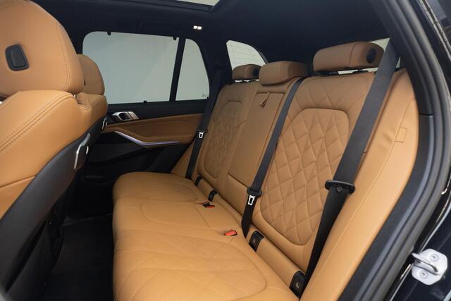 BMW X5 xDrive50e | Panoramadak | H&K Audio | M-Sport | Travel Pack |