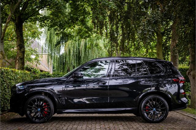 BMW X5 xDrive50e M Sport Pro Bowers & Wilkins Sky Lounge Massage Crafted Clarity