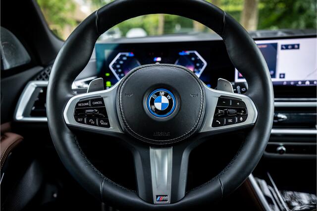 BMW X5 xDrive50e M Sport Pro Bowers & Wilkins Sky Lounge Massage Crafted Clarity