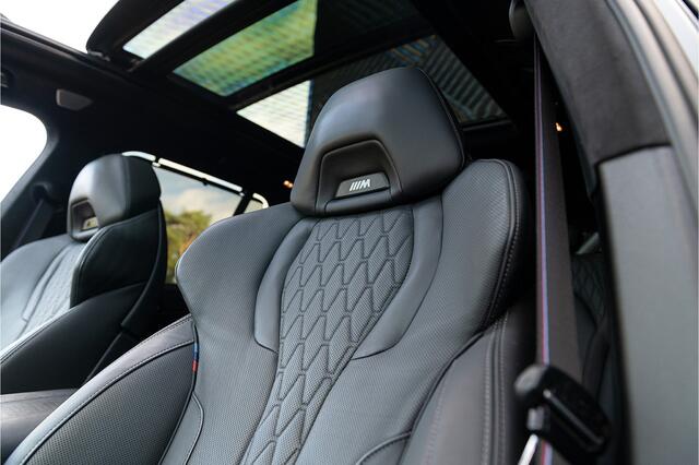 BMW X5 xDrive50e LCI M-sport Pro ACC Skylounge M Seats Massage Stoelvent. Bowers&W AlcantHemel, HUD 360 Trekhaak