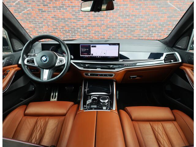 BMW X5 50e xDrive | Pano - HUD - Massage