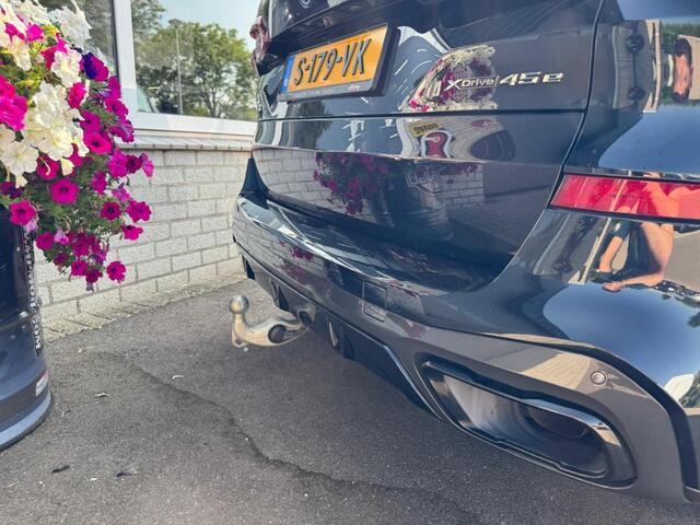BMW X5 XDRIVE45E M-Sport Bowers en Wilkins Pano Softclose Laser Trekhaak Mooi vol uitgevoerd!