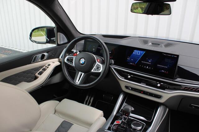 BMW X5 M Competition | Memory seats | Stoelverwarming/verkoeling | Head-up display | Massage stoelen | Schuif/kantel dak | Trekhaak | Bowers & Wilkins audio | 360° camera | Softclose |
