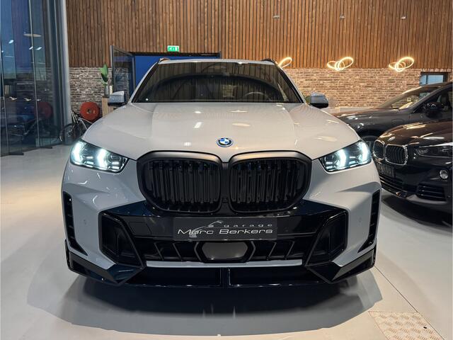 BMW X5 xDrive50e M-Sport, Performance, Pano, SkyLounge, Stoelvent. 22" H+K