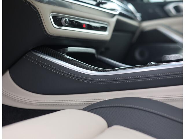 BMW X5 50e xDrive | Individual - SkyLounge - Bowers&Wilkins