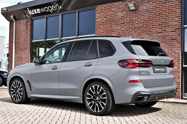 BMW X5 xDrive50e M-Sport Frozen-grey Pano Trekh Massage ACC 360 HUD 4WS Soft-close H/K