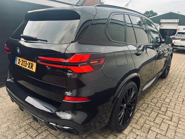 BMW X5 XDRIVE50E LAUNCH