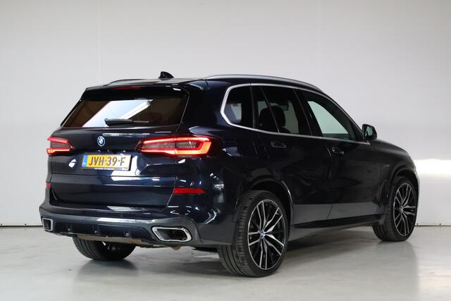 BMW X5 xDrive45e M-Sport | 360 | Pano | Trekhaak | Crystal | Memory