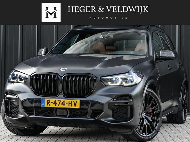 BMW X5 xDrive45e High Executive Panoramadak | M-Performance Seats | NL-Auto | Dealeronderhouden | Carbon Inleg | Active Cruise | Camera | Luchtvering | Memory Seats | Ambiance Interieur | Trekhaak |