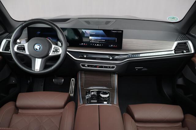 BMW X5 xDrive50e 490PK | SOFTCLOSE | H/K | 22" | PANORAMADAK | STOELKOELING MASSAGE VERWARMING | STUURWIELVERWARMING | ELEKTRISCHE TREKHAAK | COMFORT PLUS PACK | INNOVATION PACK | M PACK | TRAVEL PACK | WARMTECOMFORT PACK | ETC.