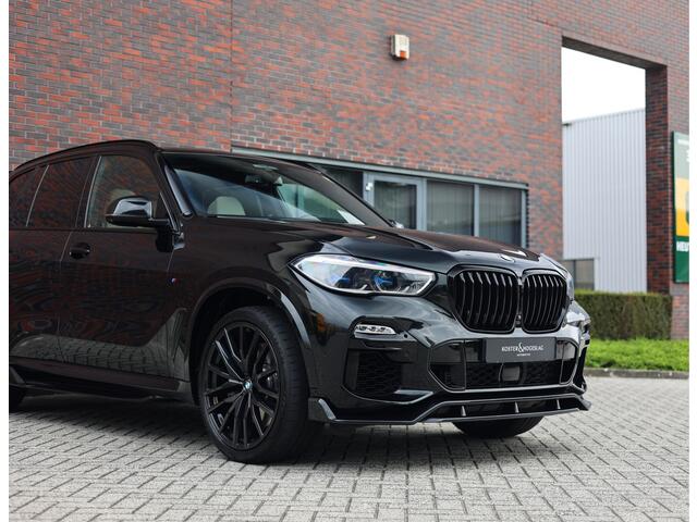 BMW X5 M50i | B&W - Bodykit - HUD