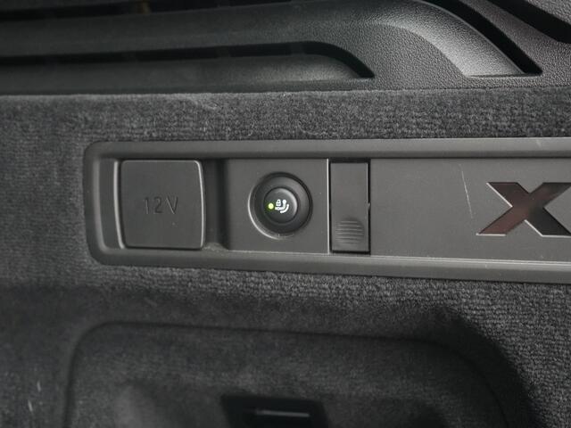 BMW X5 xDrive45e High Executive PHEV 395pk Dealer O.H. | Active Steering | Trekhaak Af Fabriek | Panodak | Luchtvering | Head Up | Adaptive Cruise | 360 Camera | Laser LED | Nappa Lederen Comfortstoelen Memory & Verwarmd | Adaptief Onderstel | Keyless | Sfeerverlichting | Apple Carplay | 21"L.M | Plug In Hybrid |