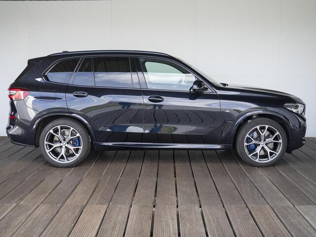 BMW X5 xDrive45e | M Sportpakket | Comfort Access | Panoramadak | Driving Assistant Plus | Harman Kardon | Head Up Display | 21 inch | Trekhaak