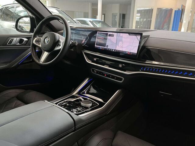 BMW X6 xDrive30d M-Sport Massage Stoelkoeling Panoramadak Luchtvering Head-Up Trekhaak 360 Camera
