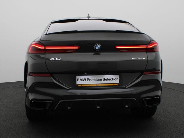 BMW X6 xDrive40i High Executive | M Sportpakket | Trekhaak | Glazen panoramadak Sky Lounge | Comfortstoelen | Head-Up Display | 22"