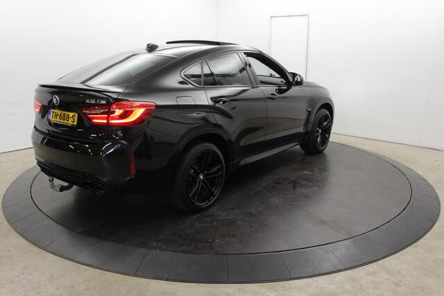 BMW X6 M 576PK Black Fire Edition Panodak 2x Dashcam