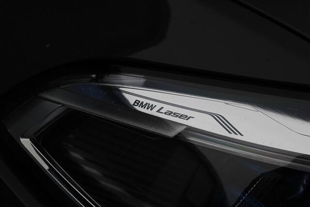 BMW X6 xDrive40i M-Sport | Bowers & Wilkins | Panoramadak | HUD | Lazer | ACC | Bomvol!