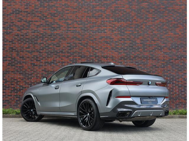BMW X6 40i xDrive | Pano - Trekhaak - HUD
