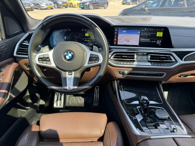 BMW X7 xDrive40d 340 PK High Executive M Sport Executive Drive Pro 7 Zits Trekhaak Panoramadak Harman- Kardon ACC 4WD besturing Luchtvering Standkachel Stuurverwarming Stoelventilatie 360 Graden Camera BMW Garantie