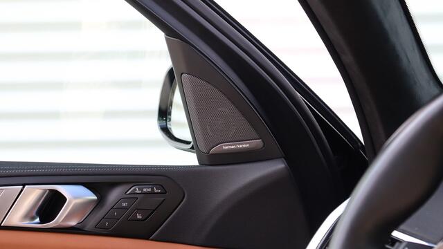 BMW X7 xDrive40i High Executive M-Sport 6-Persoons | Harman/Kardon | Soft-Close | Head-up | Laserlight | Panoramadak |