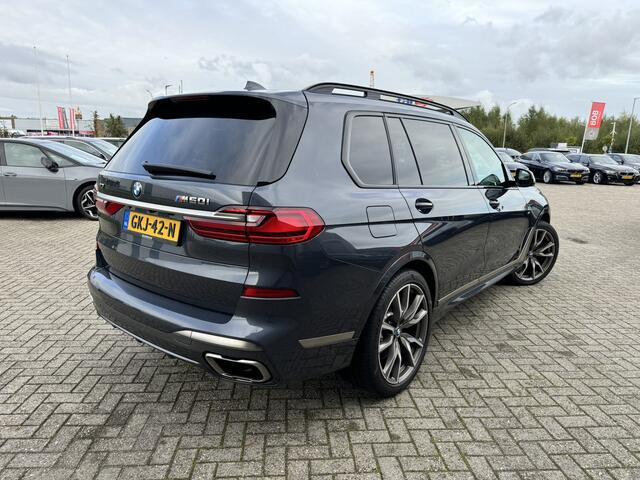 BMW X7 M50i High Executive M Sport Executive Drive Pro 7-Zits Skylounge Laser Licht 22 Inch Stoelventilatie stuurverwarming Harman-Kardon Carplay Rear Seat Entertainment Night Vision Standkachel