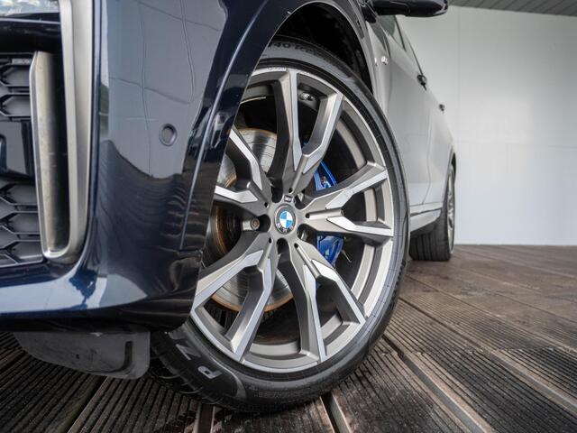 BMW X7 M50d High Executive | M-Sportpakket | 22 inch | Executive Drive Pro | Clarity Glas Interieur | Driving Assistant Professional | BMW Laserlight | Harman Kardon