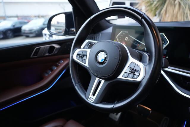 BMW X7 M60i xDrive 531pk Panoramadak/Stoelverwarming/360Camera