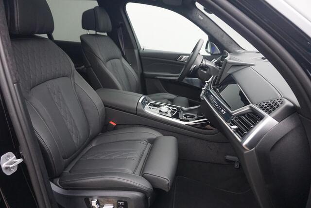 BMW X7 xDrive40i M Sport Pro / Comfort Stoelen / Trekhaak / Massage Stoelen / Sky Lounge / Driving Assistant Professional