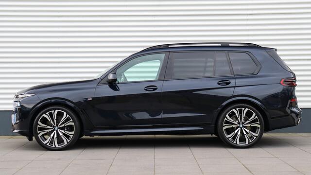 BMW X7 xDrive40d M-Sport Pro | Sky Lounge | Massage | Bowers & Wilkins | Standkachel | Stoelventilatie |