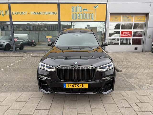 BMW X7 M50i High Executive * M-Sport * Panoramadak * Sfeerverlichting * Headup * Elec Trekhaak *