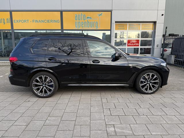 BMW X7 M50i High Executive * M-Sport * Panoramadak * Sfeerverlichting * Headup * Elec Trekhaak *