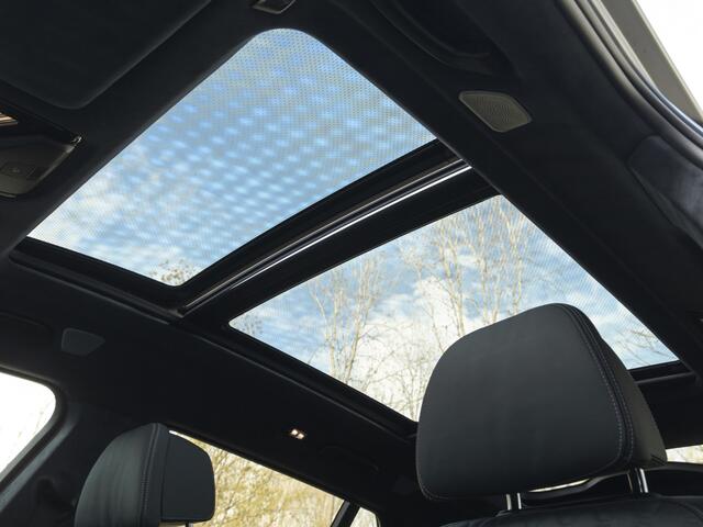 BMW X7 M50i - 6-Zits - Edition ''Dark Shadow'' - 1-Hand - Bowers & Wilkins - Standkachel