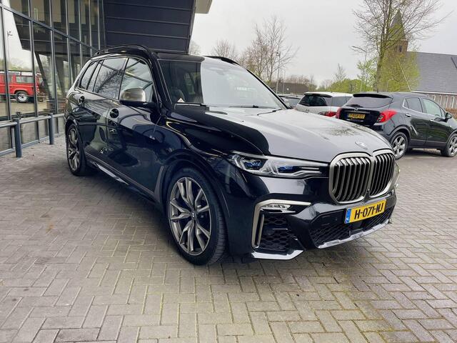 BMW X7 M50d High Executive | 7-zitter | Bowers & Wilkins | Drive Pro | ALU 22"| CoPilot Pack | Achterassturing | NL auto | Dealer onderhouden | Uitkl.Trekhaak